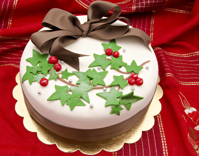 Simply-Delicious-Christmas Cakes 2
